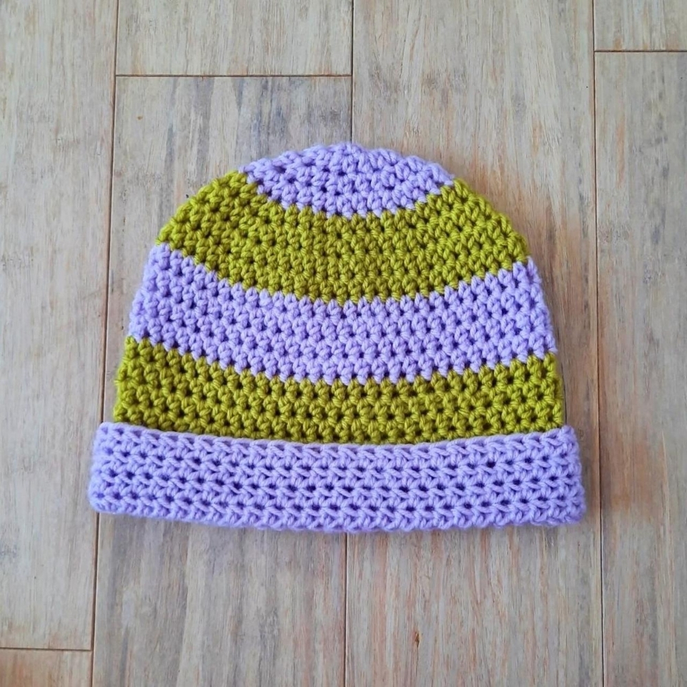 Crochet Beanie (light purple, chartreuse)